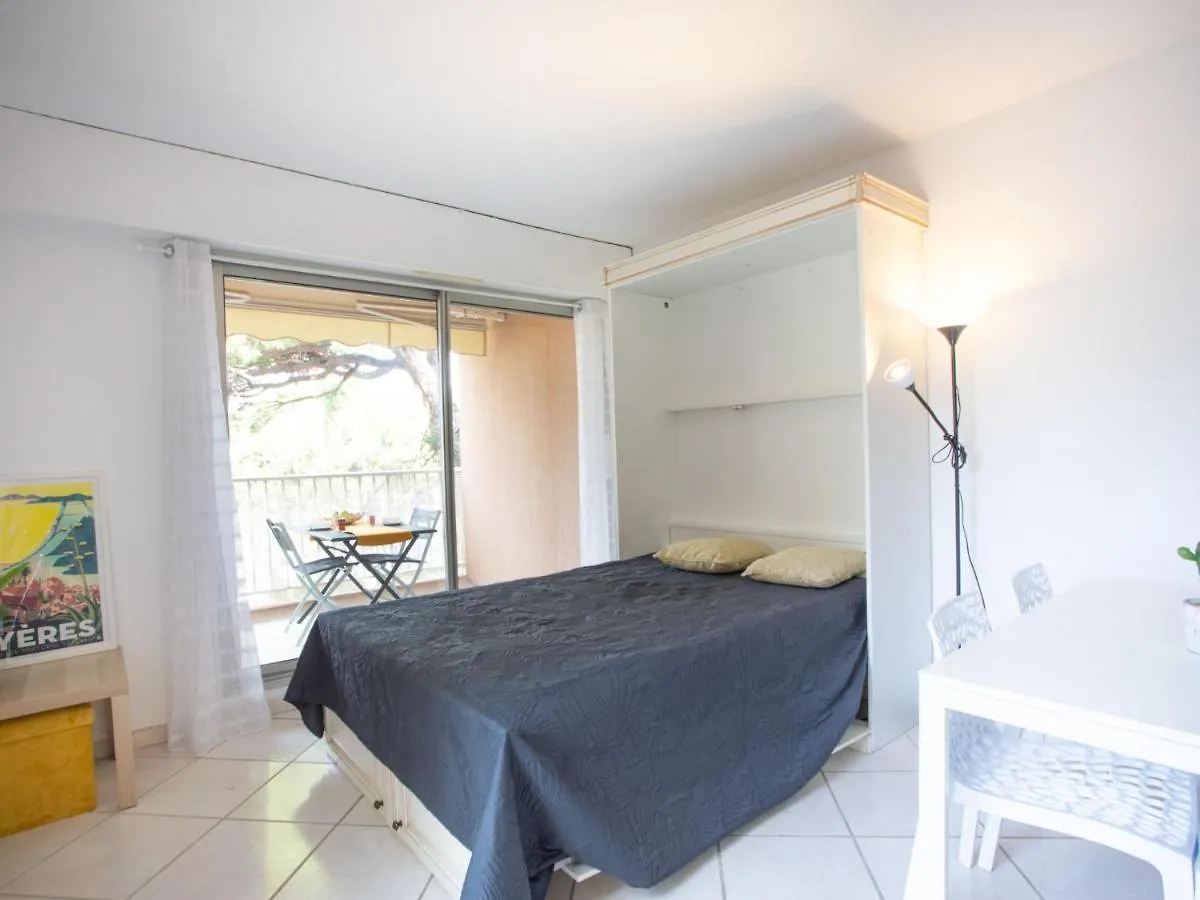 Studio Port De La Gavine-24 By Interhome Hyères Apartman