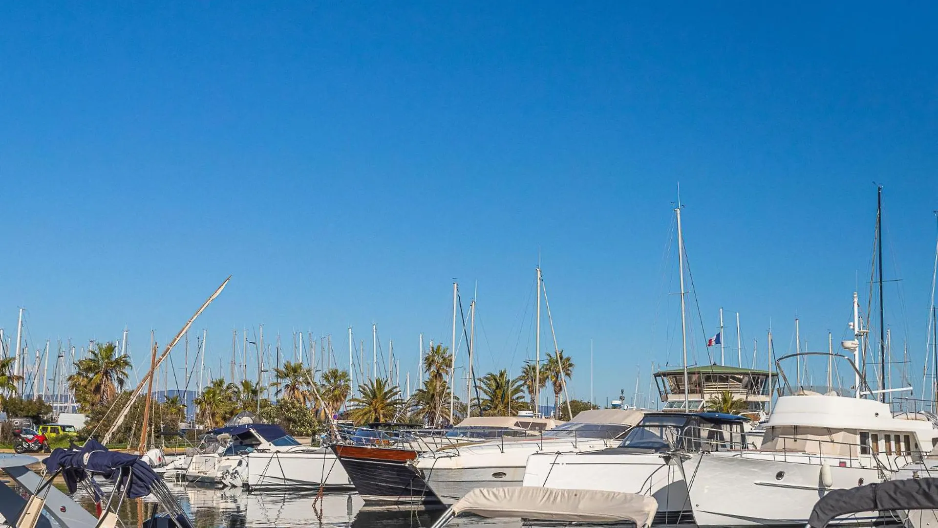 Apartment Studio Port De La Gavine-24 By Interhome Hyeres